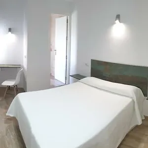 La Lancha Hotel